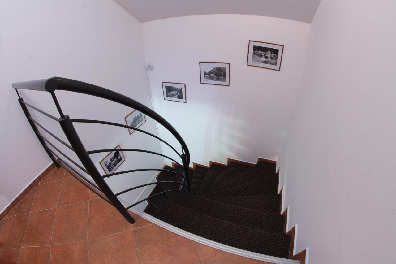 Apartman Lipa-Lipno Lipno nad Vltavou Ngoại thất bức ảnh